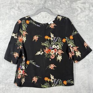 Amour Vert Silk Button Top Size Medium Short Sleeve Black Floral Design USA Made